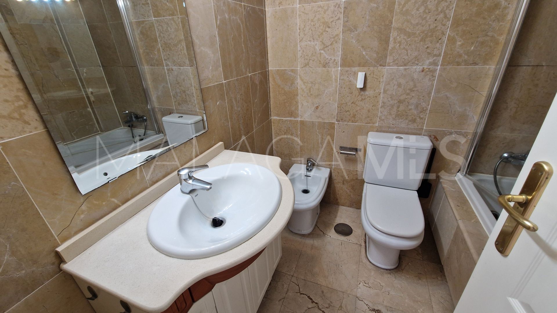 Apartment for sale in Estepona Centre