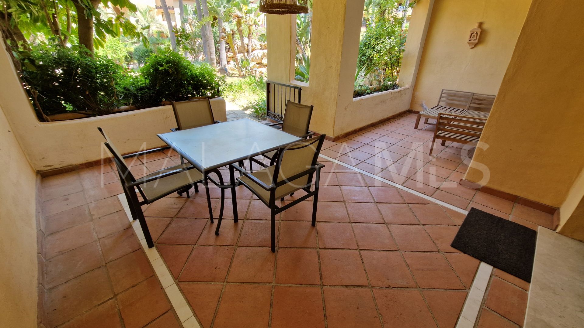 For sale 2 bedrooms ground floor apartment in El Campanario