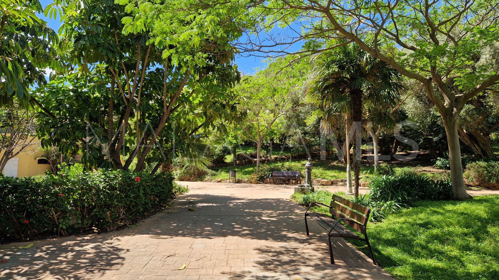 Estepona Puerto, apartamento for sale
