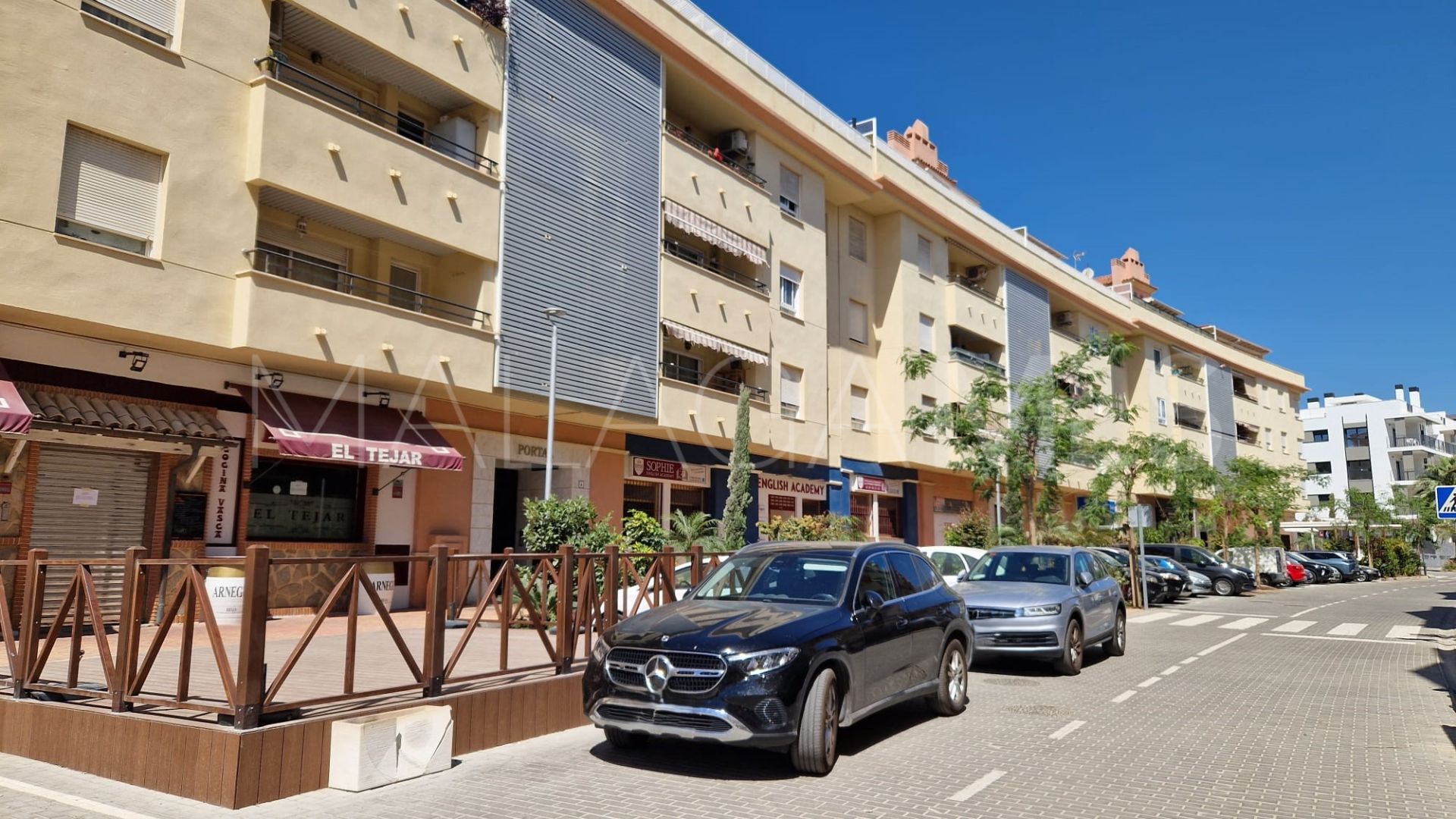 Estepona Puerto, apartamento for sale