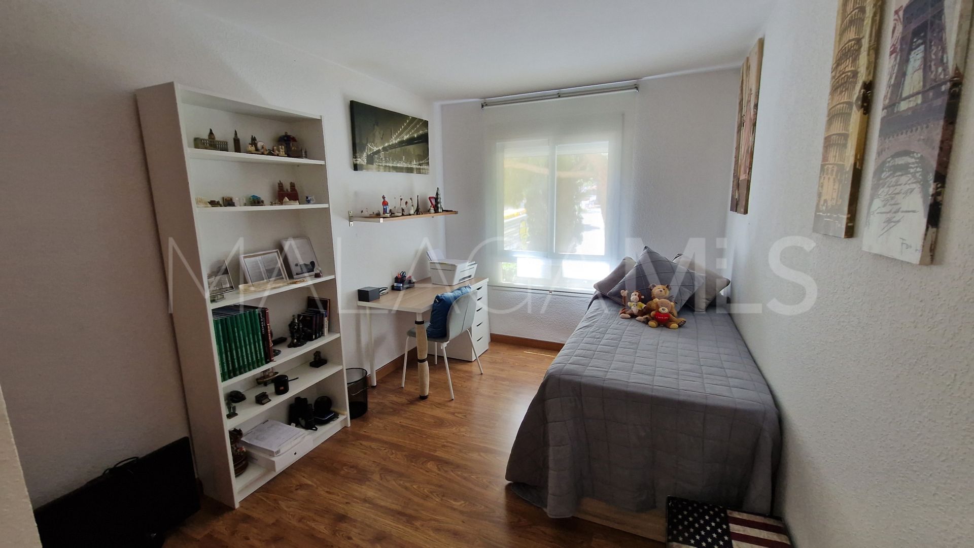 Estepona Puerto, apartamento for sale