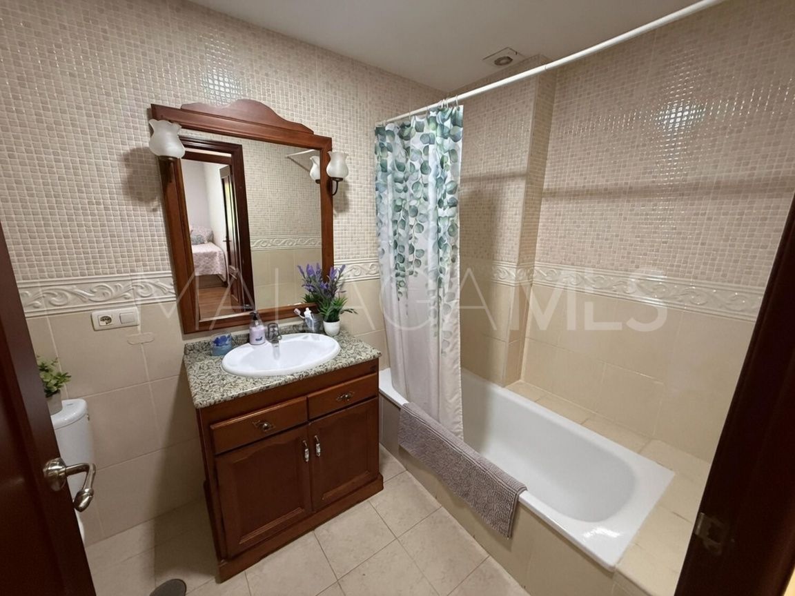 Estepona Puerto, apartamento for sale
