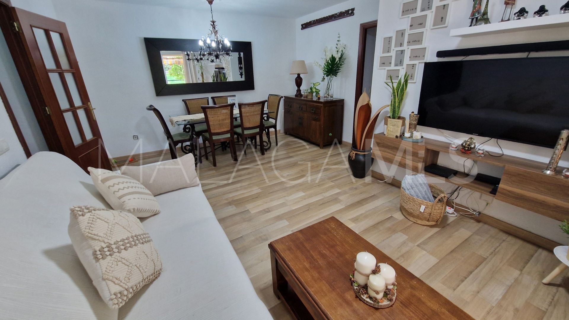 Estepona Puerto, apartamento for sale