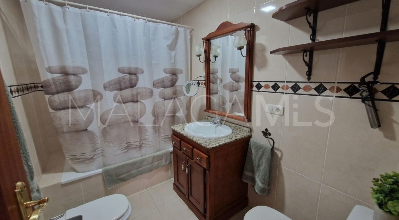 Estepona Puerto, apartamento for sale