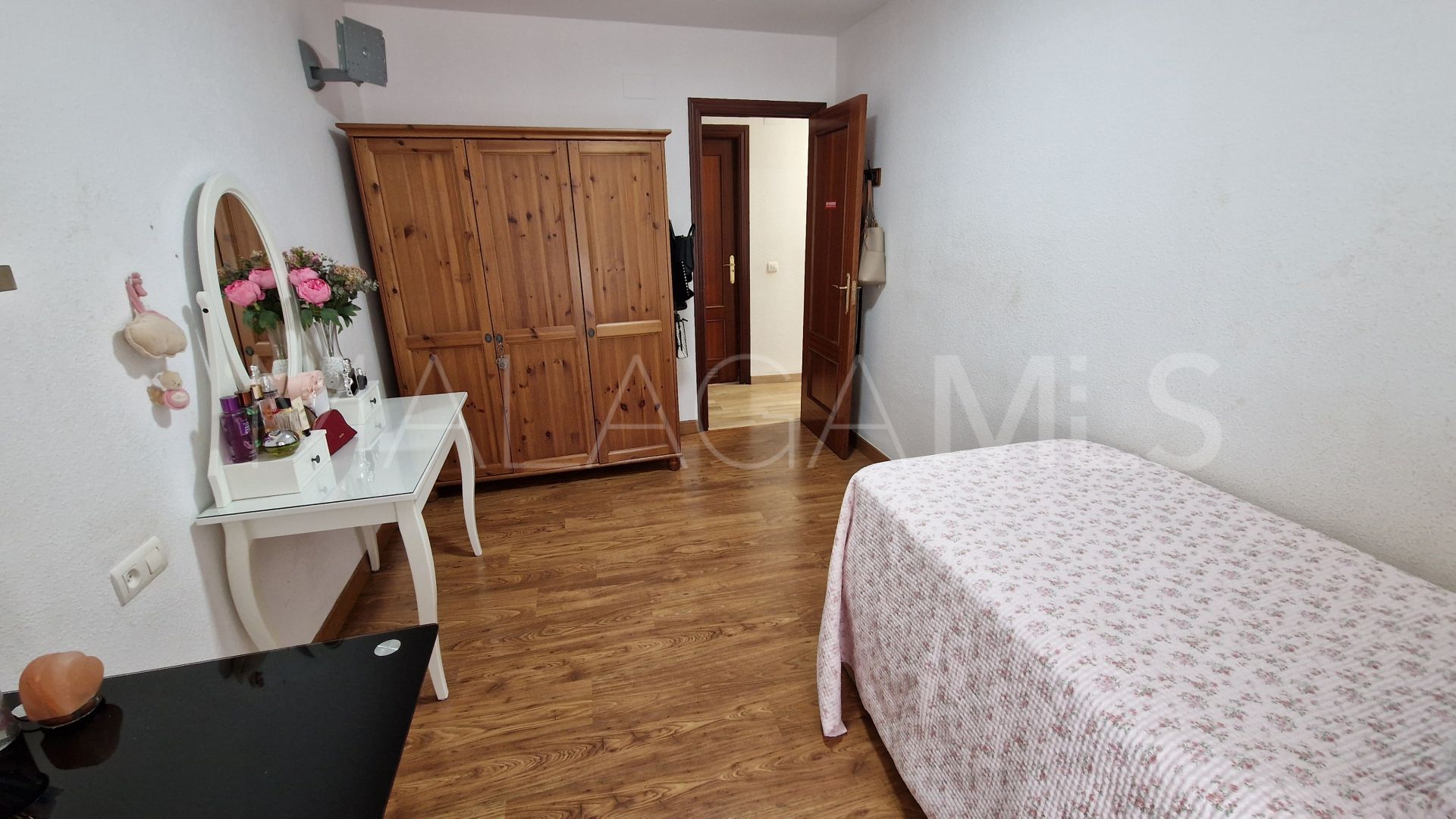 Estepona Puerto, apartamento for sale