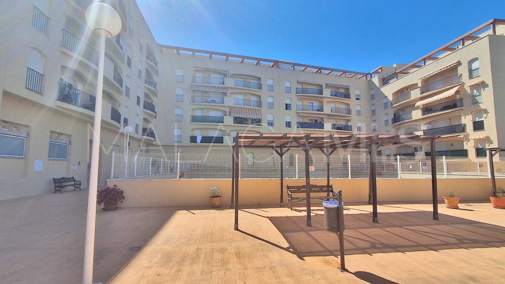 Buy piso de 2 bedrooms in Sabinillas
