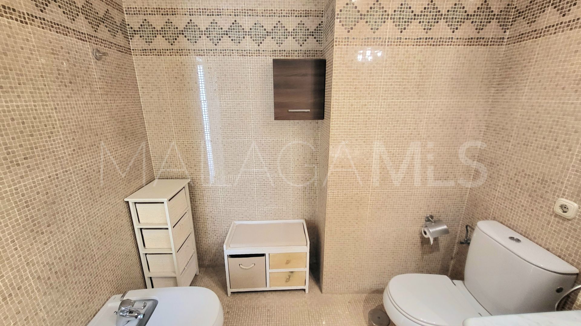 Flat with 3 bedrooms for sale in Estepona Centre
