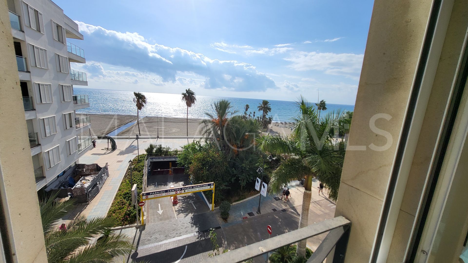 Flat with 3 bedrooms for sale in Estepona Centre
