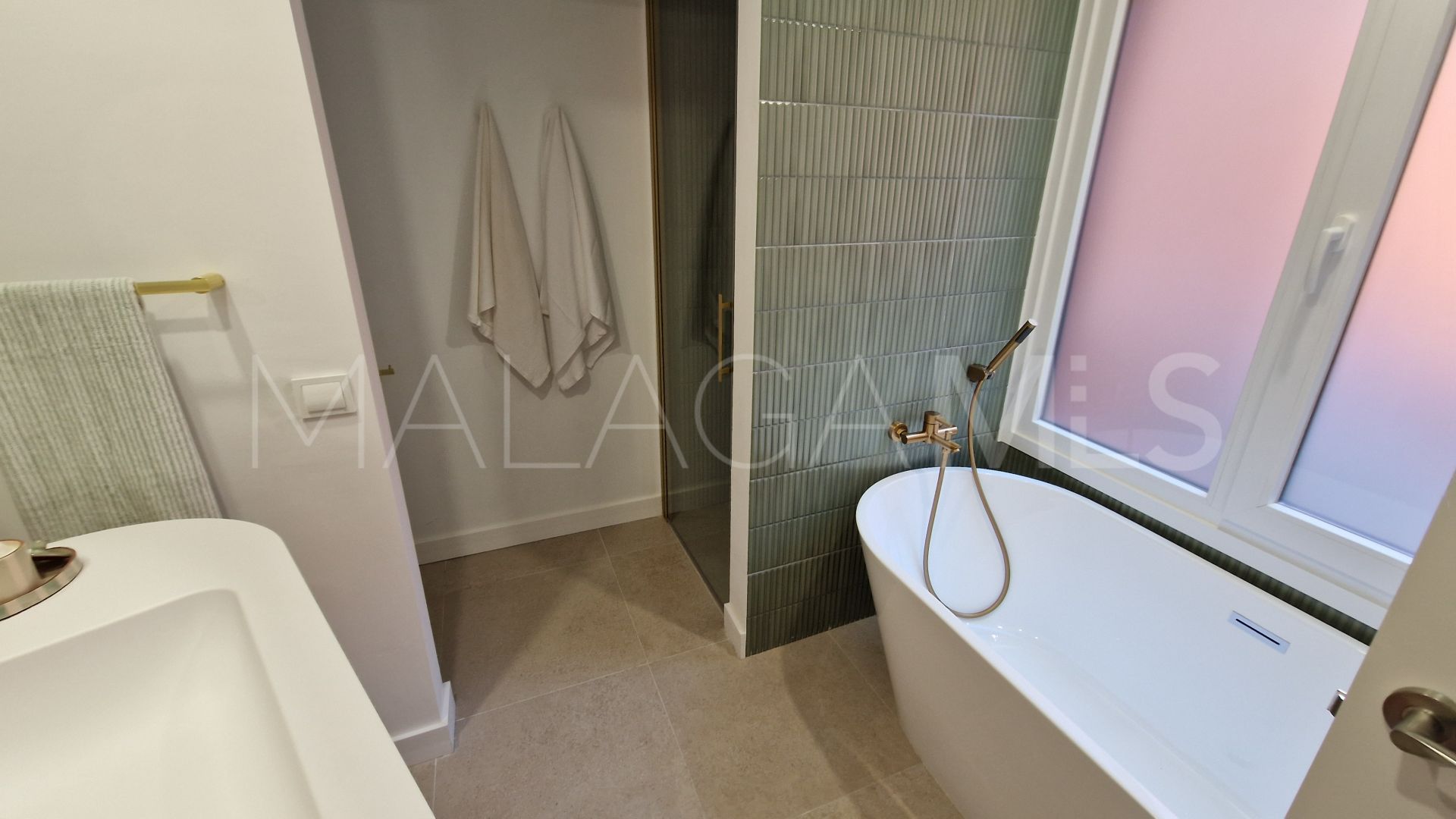 Apartment for sale in El Paraiso Playa