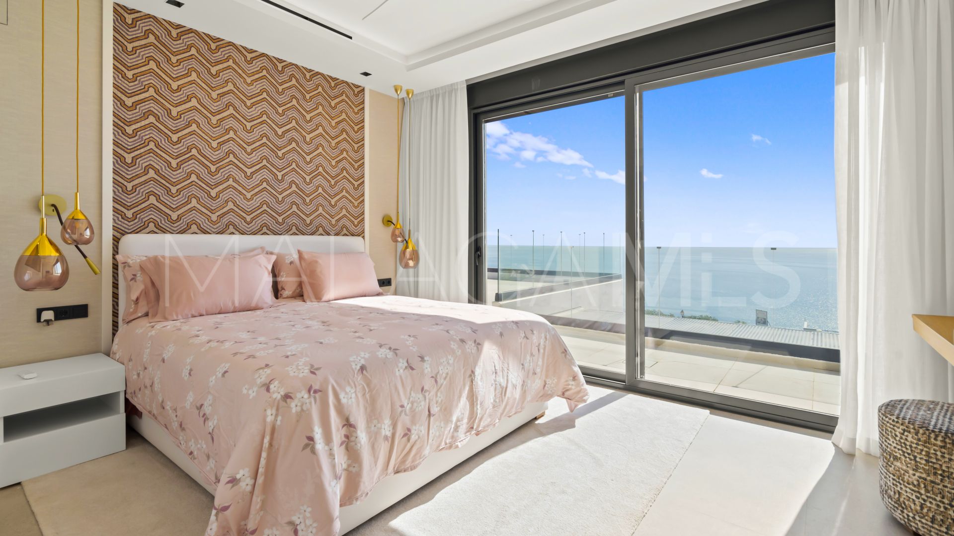 For sale 4 bedrooms villa in La Paloma