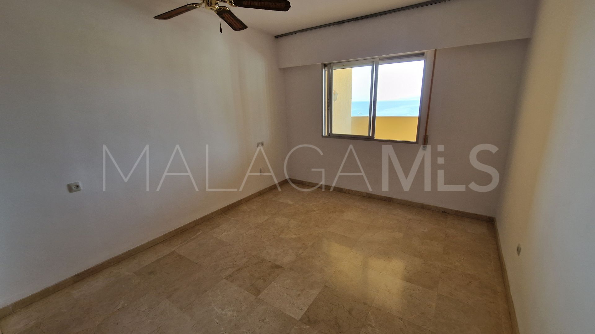 Se vende apartamento in Estepona Puerto