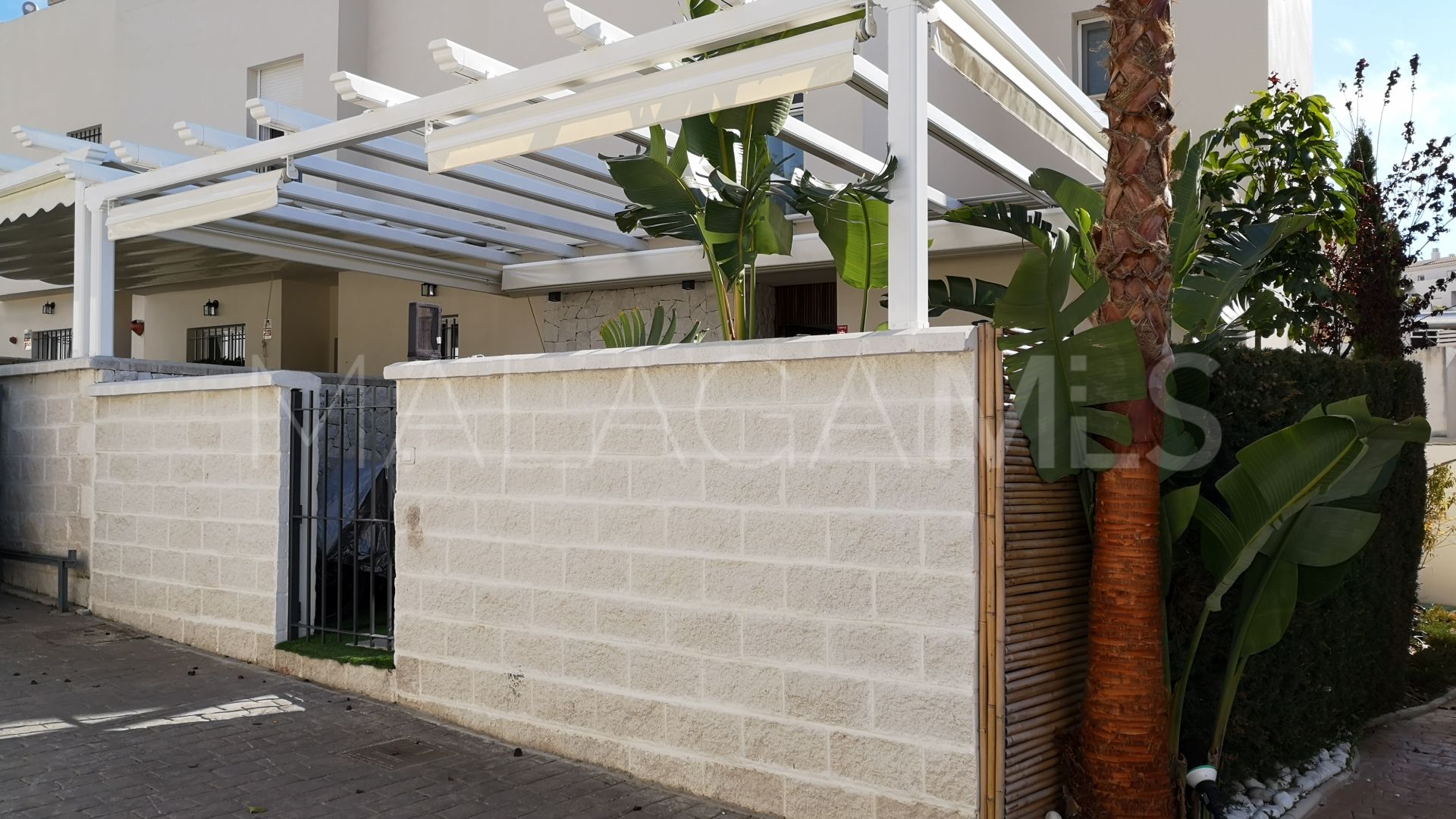 Adosado a la venta in Avda de Andalucia - Sierra de Estepona