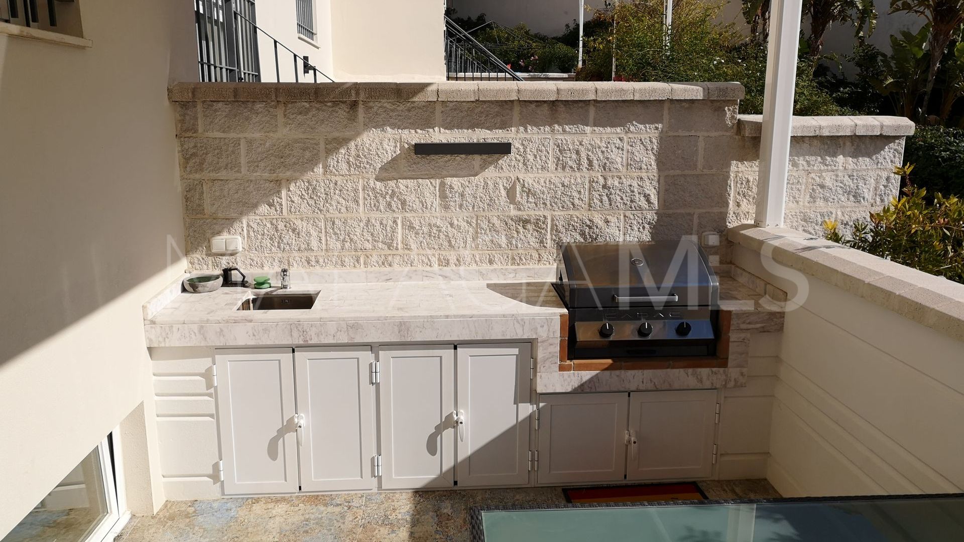 Adosado a la venta in Avda de Andalucia - Sierra de Estepona