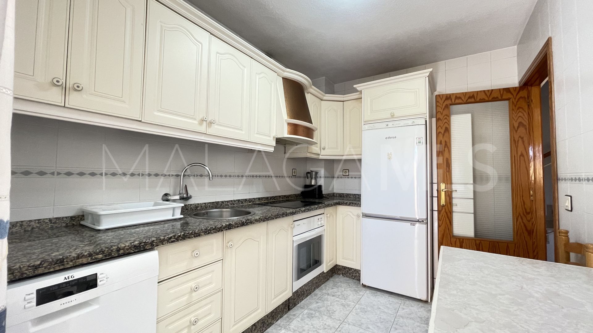 Duplex for sale in Estepona Centre