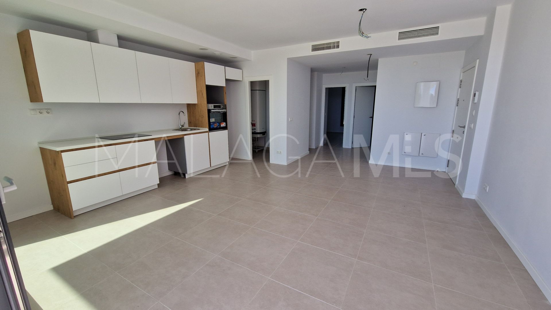 Apartamento planta baja de 3 bedrooms for sale in Estepona Centro