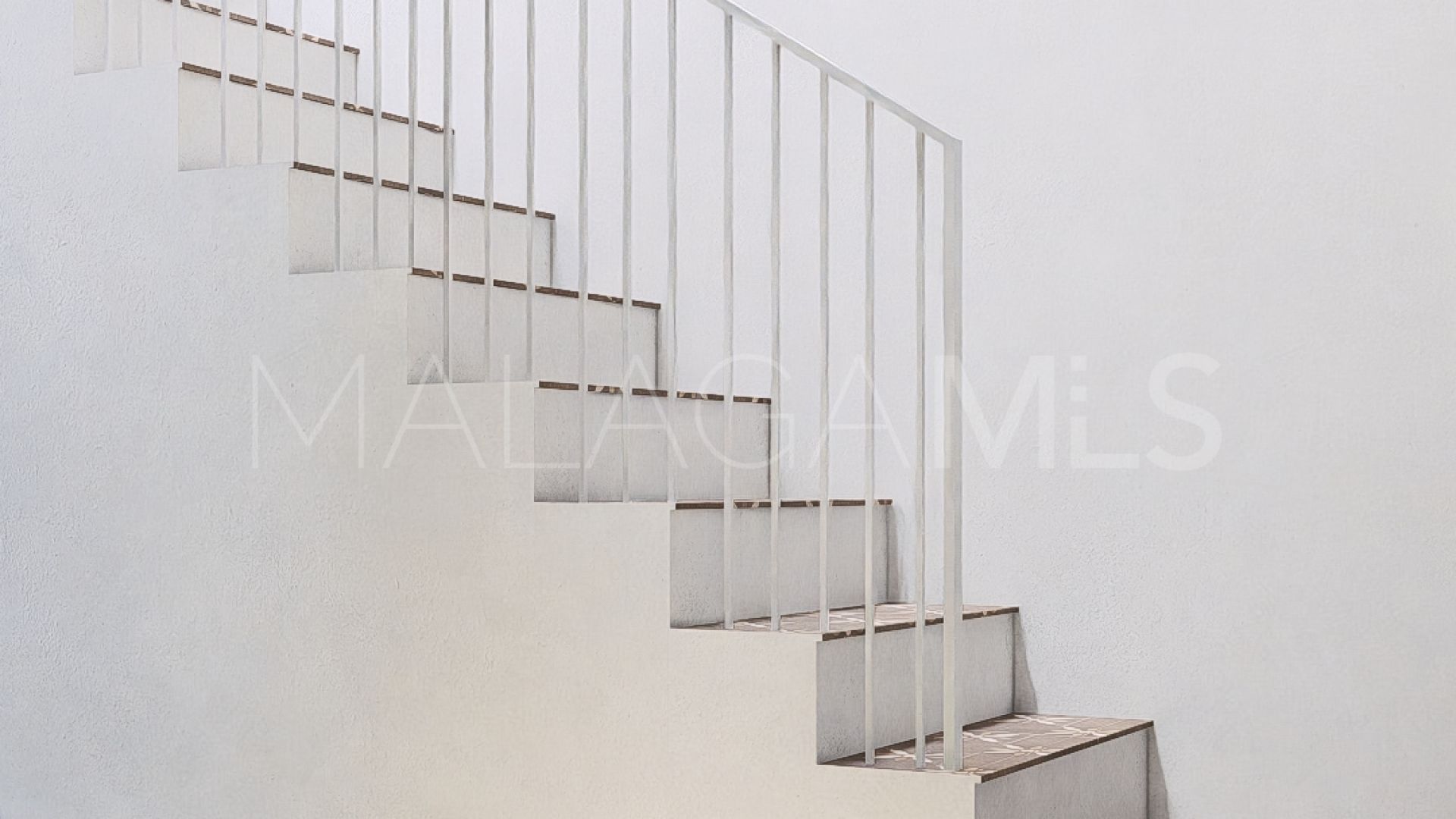 Atico duplex de 3 bedrooms for sale in Estepona Centro