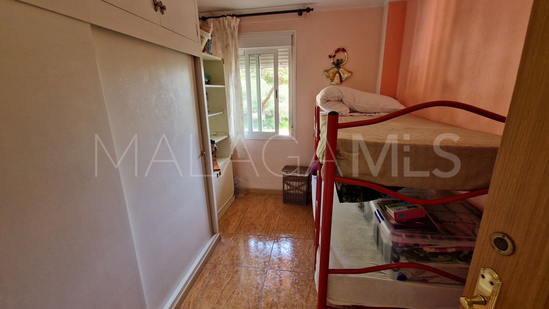 Apartamento for sale in Estepona Oeste with 3 bedrooms