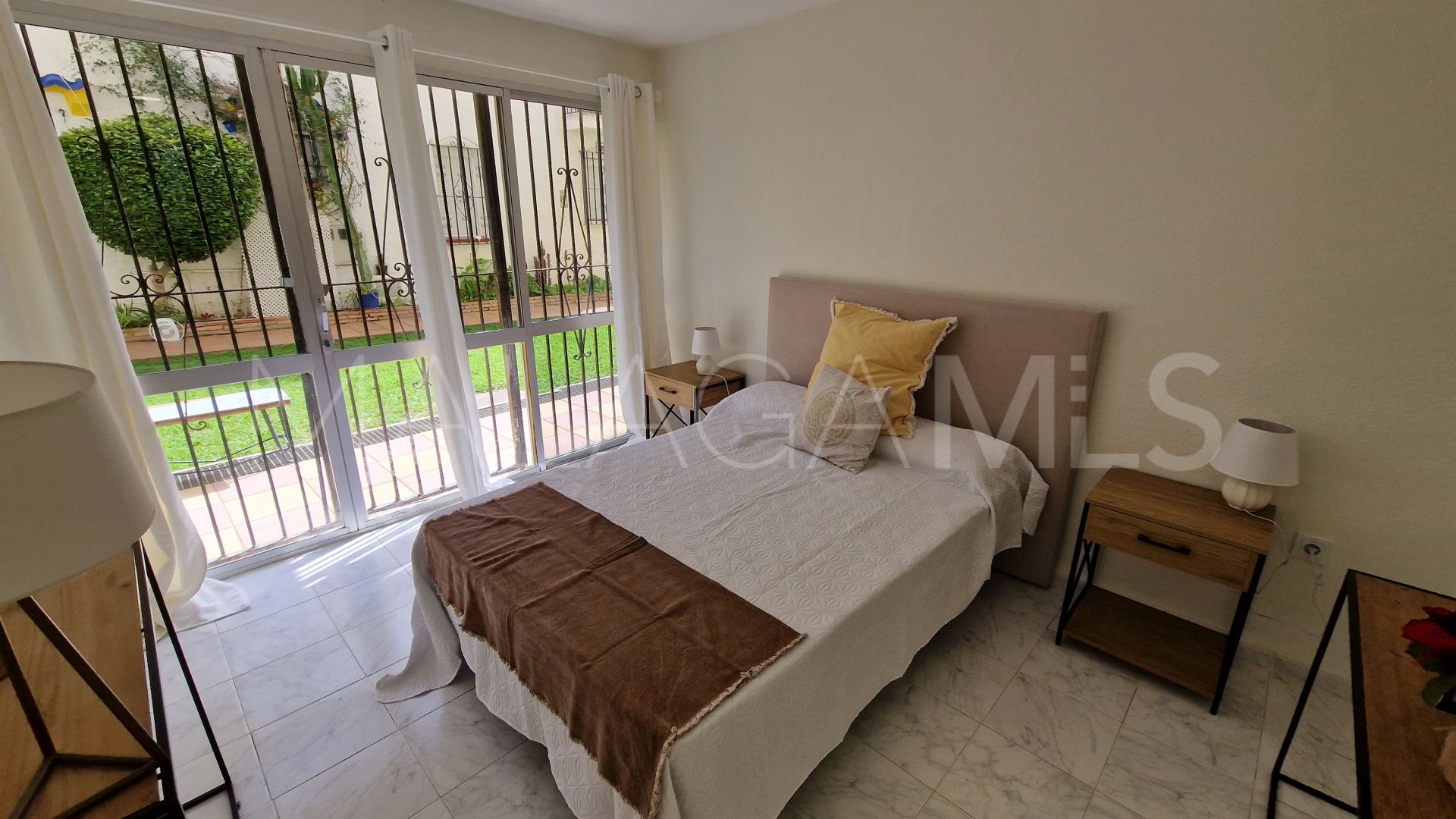 1 bedroom El Pirata ground floor duplex for sale