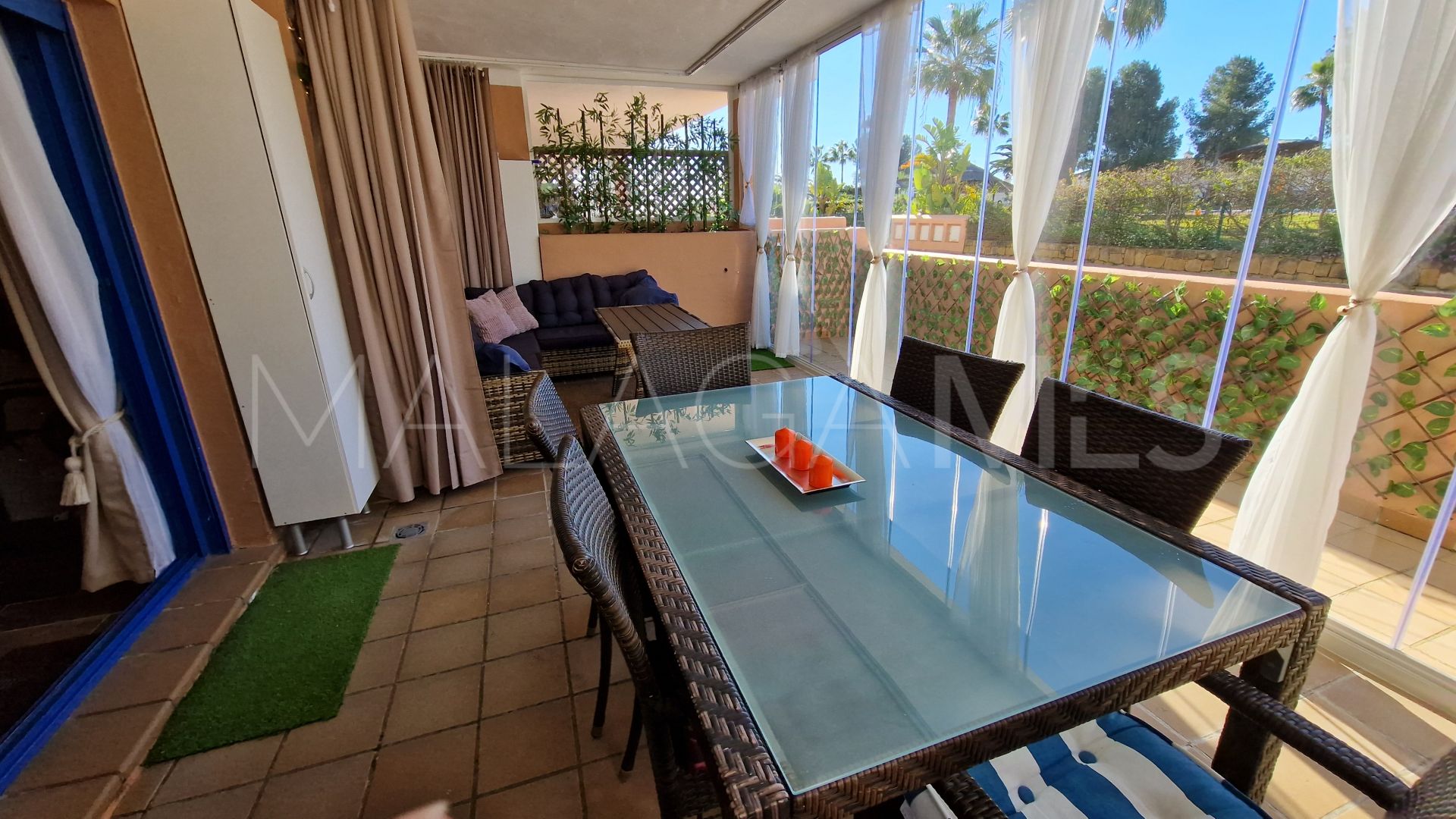 For sale ground floor apartment in Duquesa Suites