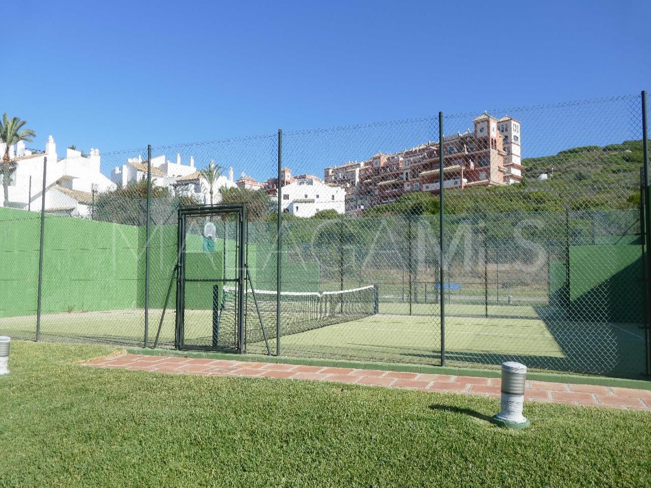 For sale ground floor apartment in Duquesa Suites