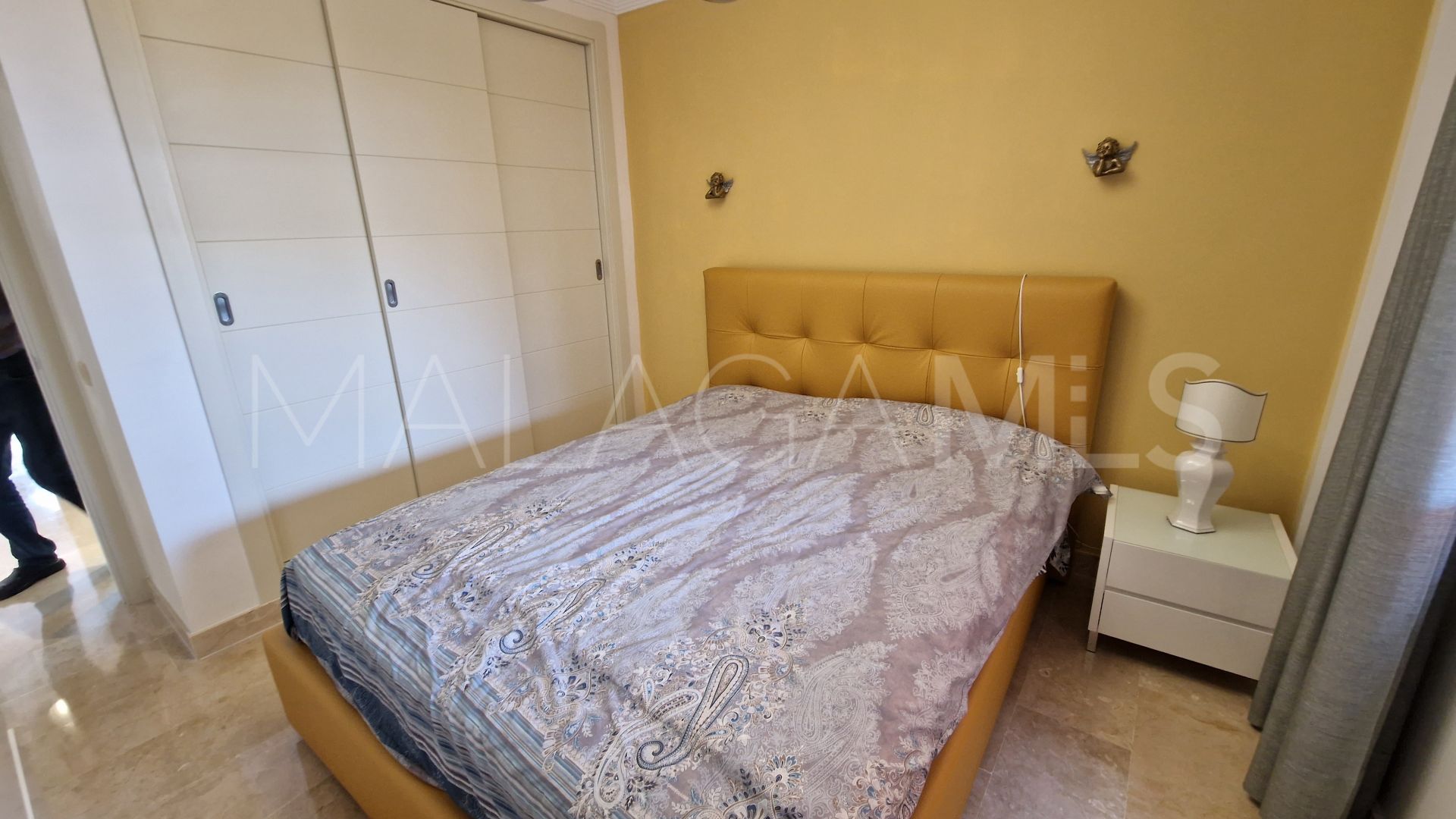 Appartement rez de chaussée for sale in Casares Playa