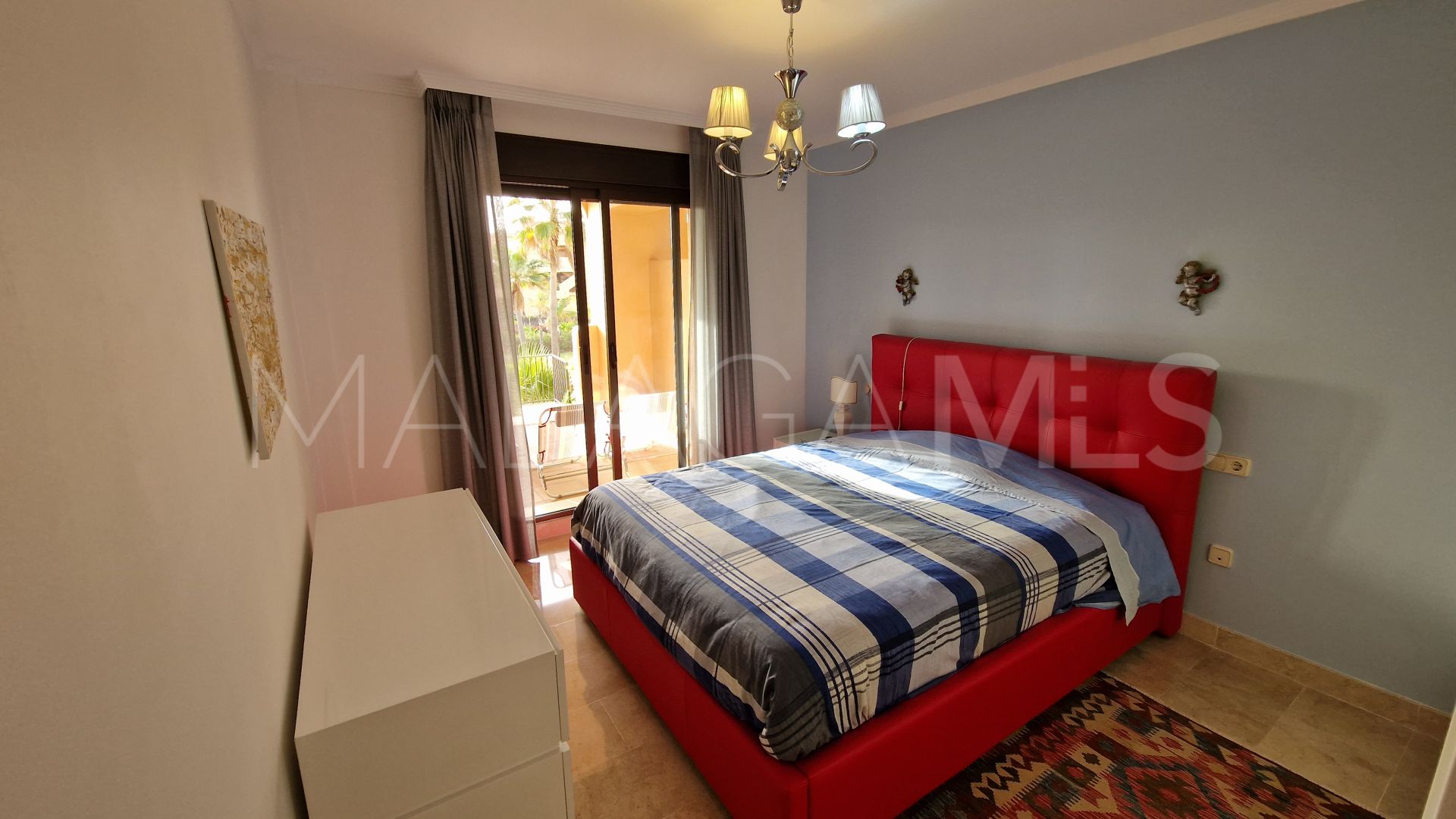 Appartement rez de chaussée for sale in Casares Playa
