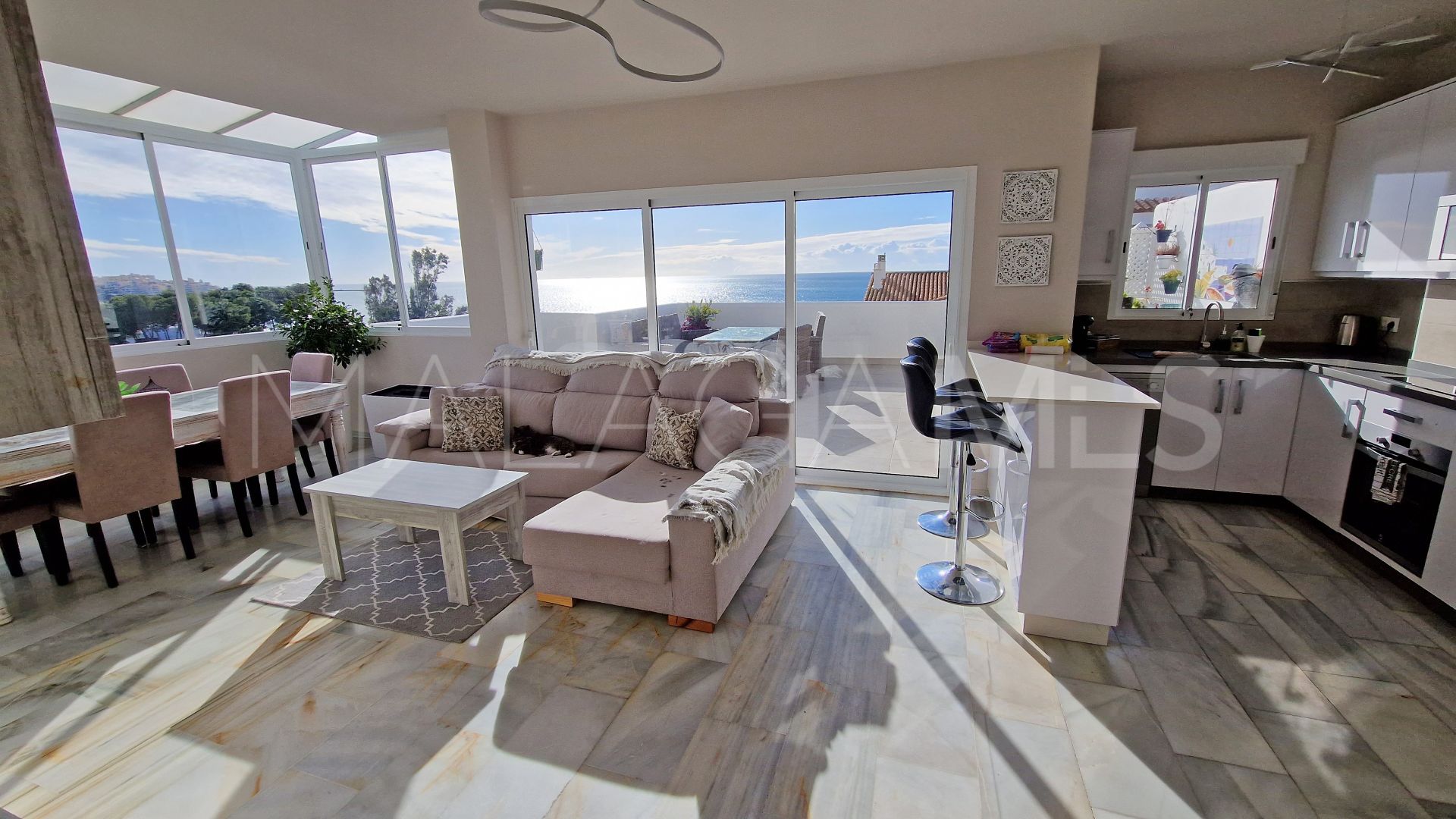 For sale Estepona Playa apartment
