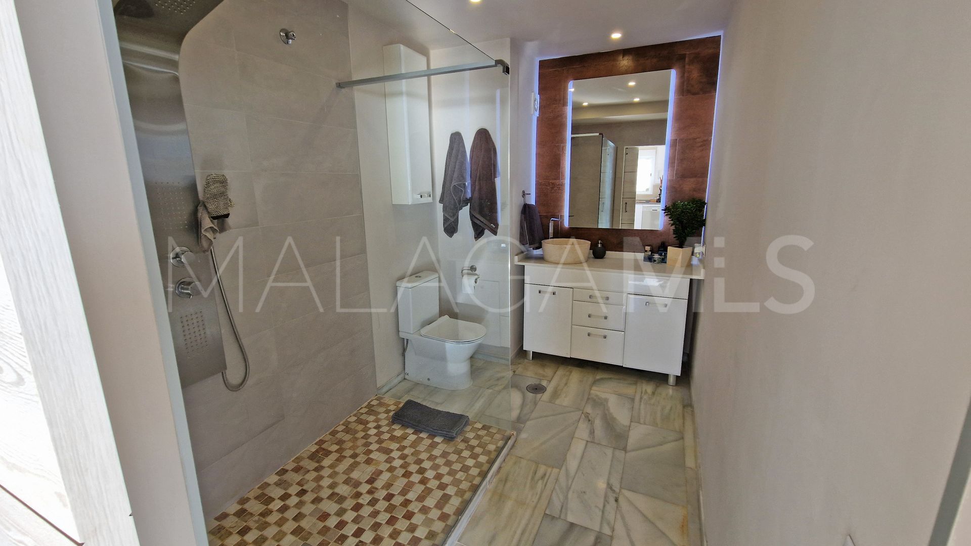 For sale Estepona Playa apartment