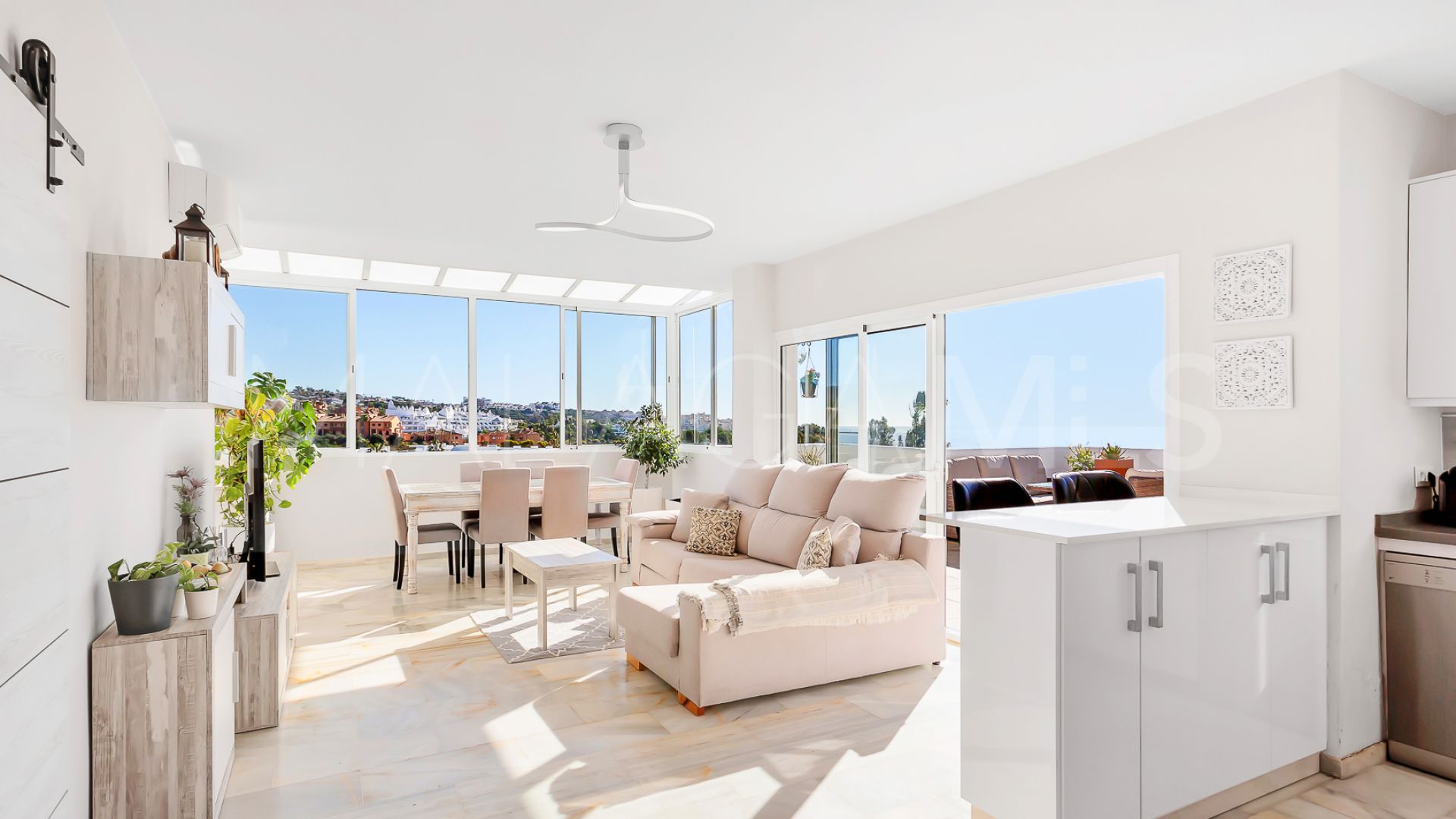 For sale Estepona Playa apartment