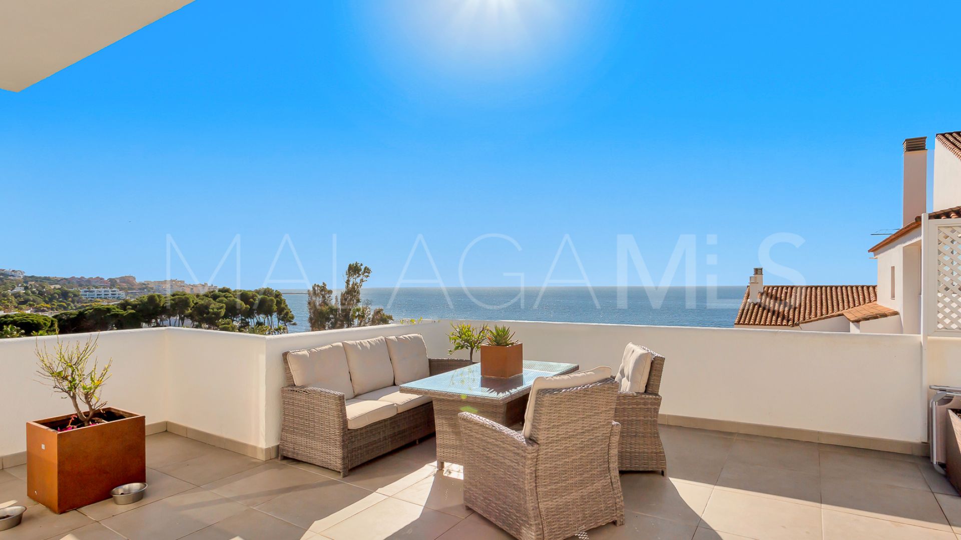 For sale Estepona Playa apartment