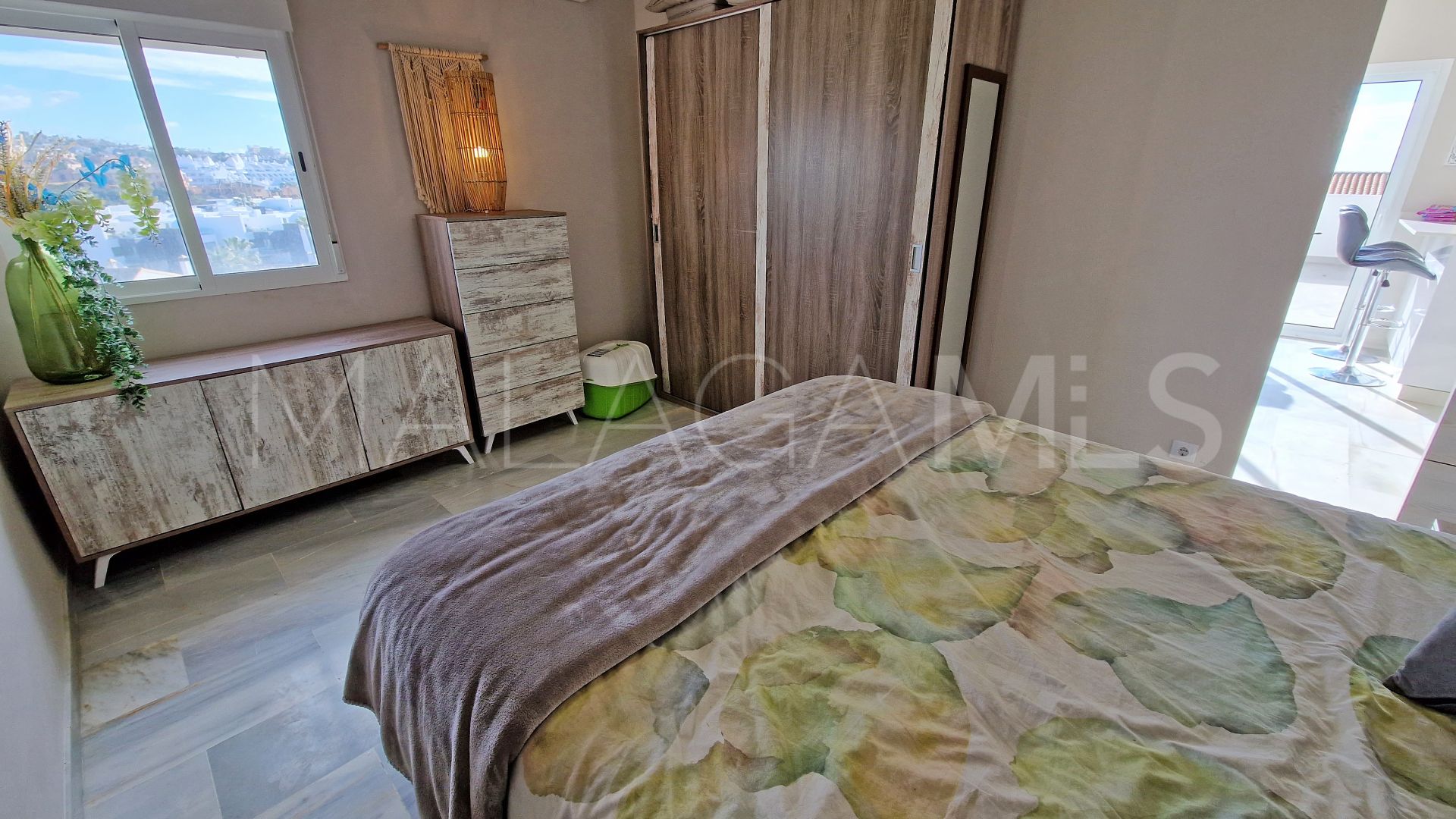 For sale Estepona Playa apartment