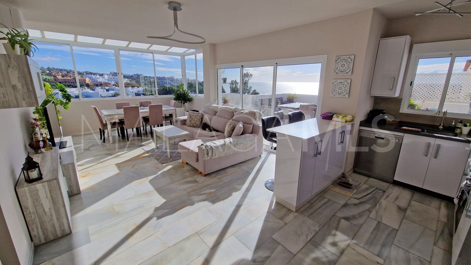 For sale Estepona Playa apartment