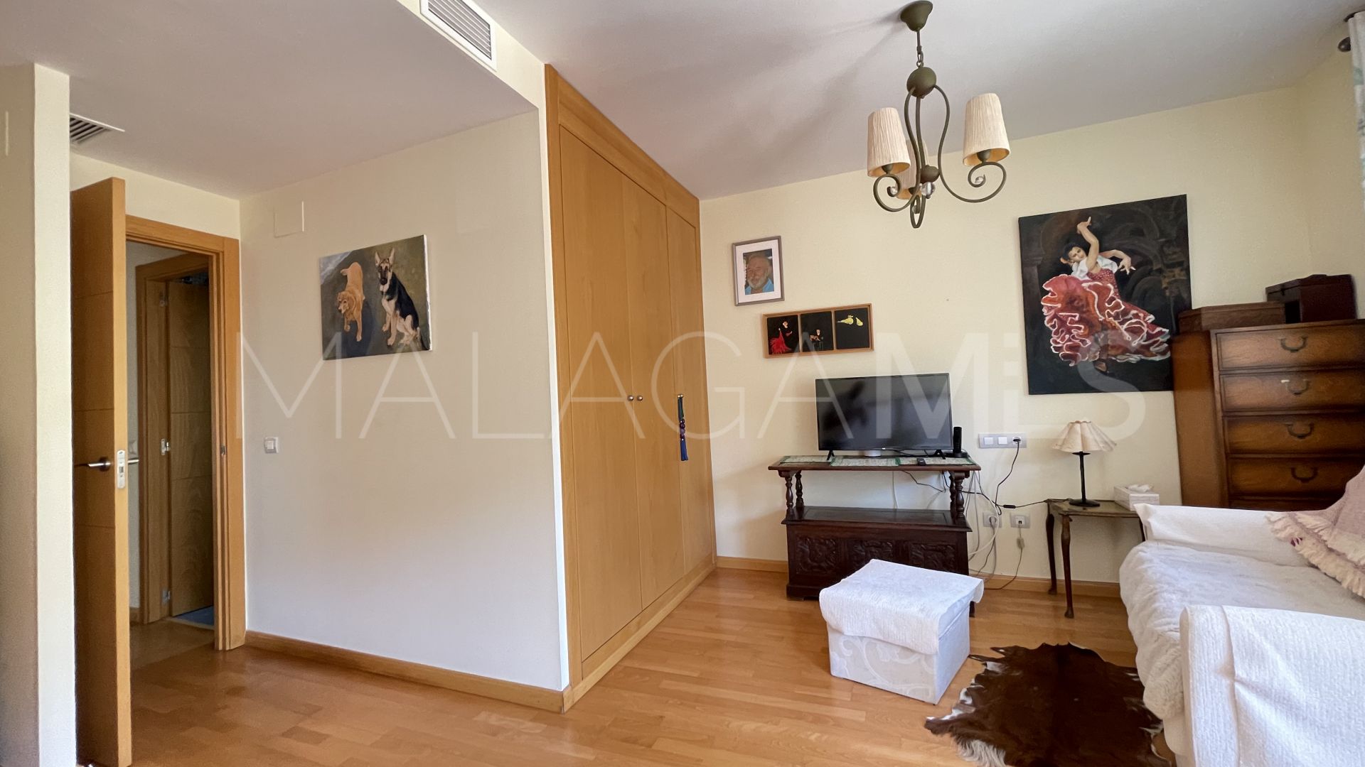 3 bedrooms apartment in Las Joyas for sale