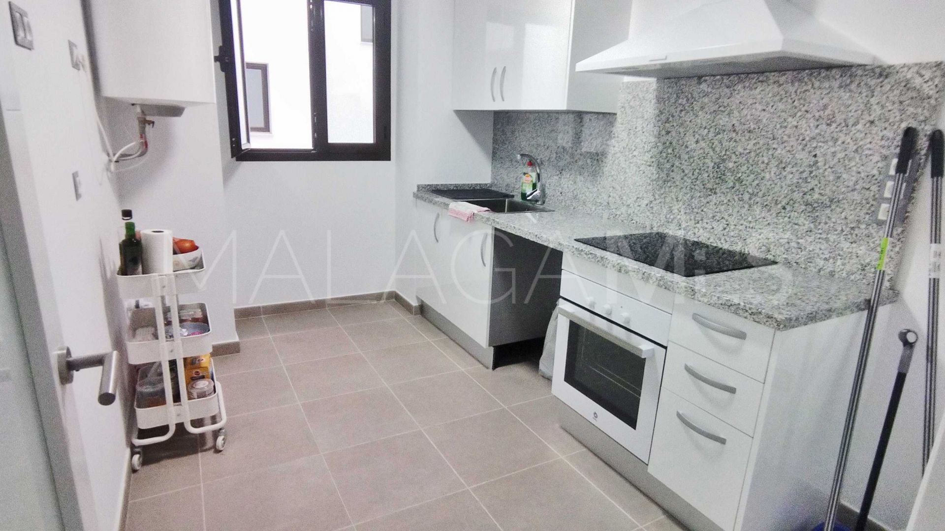 Flat for sale in Estepona Centre