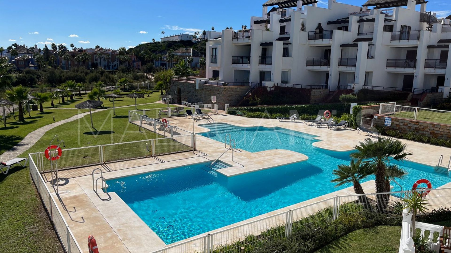 For sale apartment with 3 bedrooms in Casares del Mar