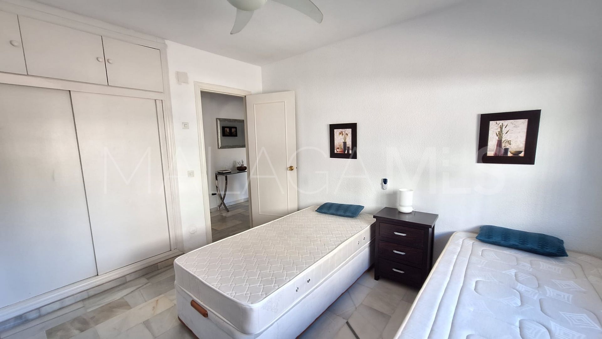 Estepona Puerto, apartamento with 2 bedrooms for sale