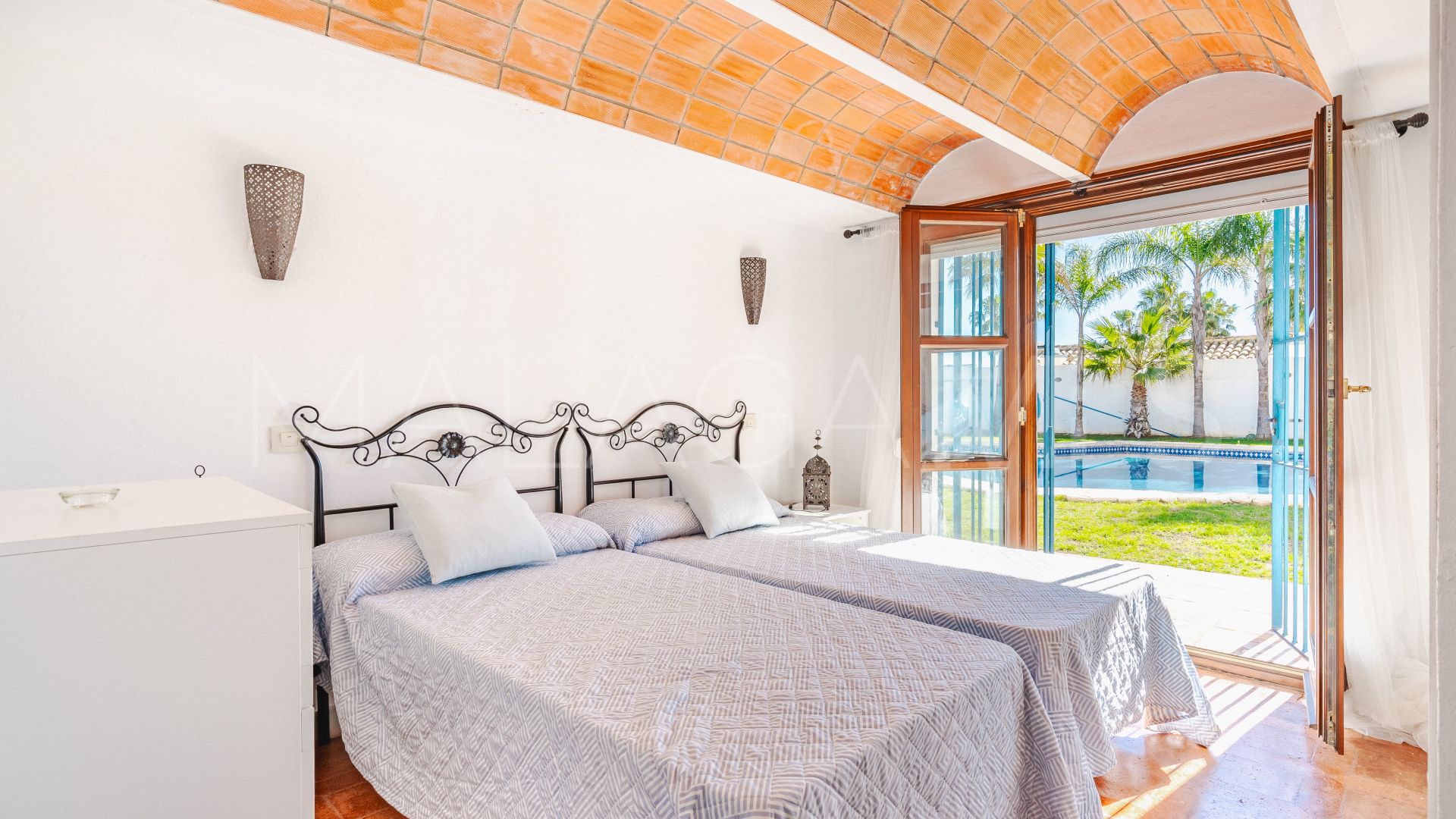 Villa a la venta de 5 bedrooms in Bahia Dorada