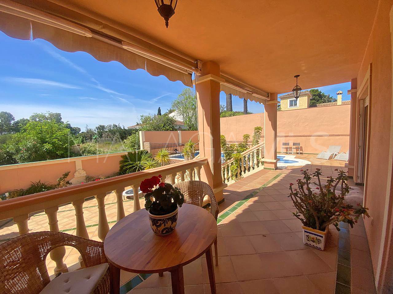 Chalet for sale in Atalaya with 3 bedrooms