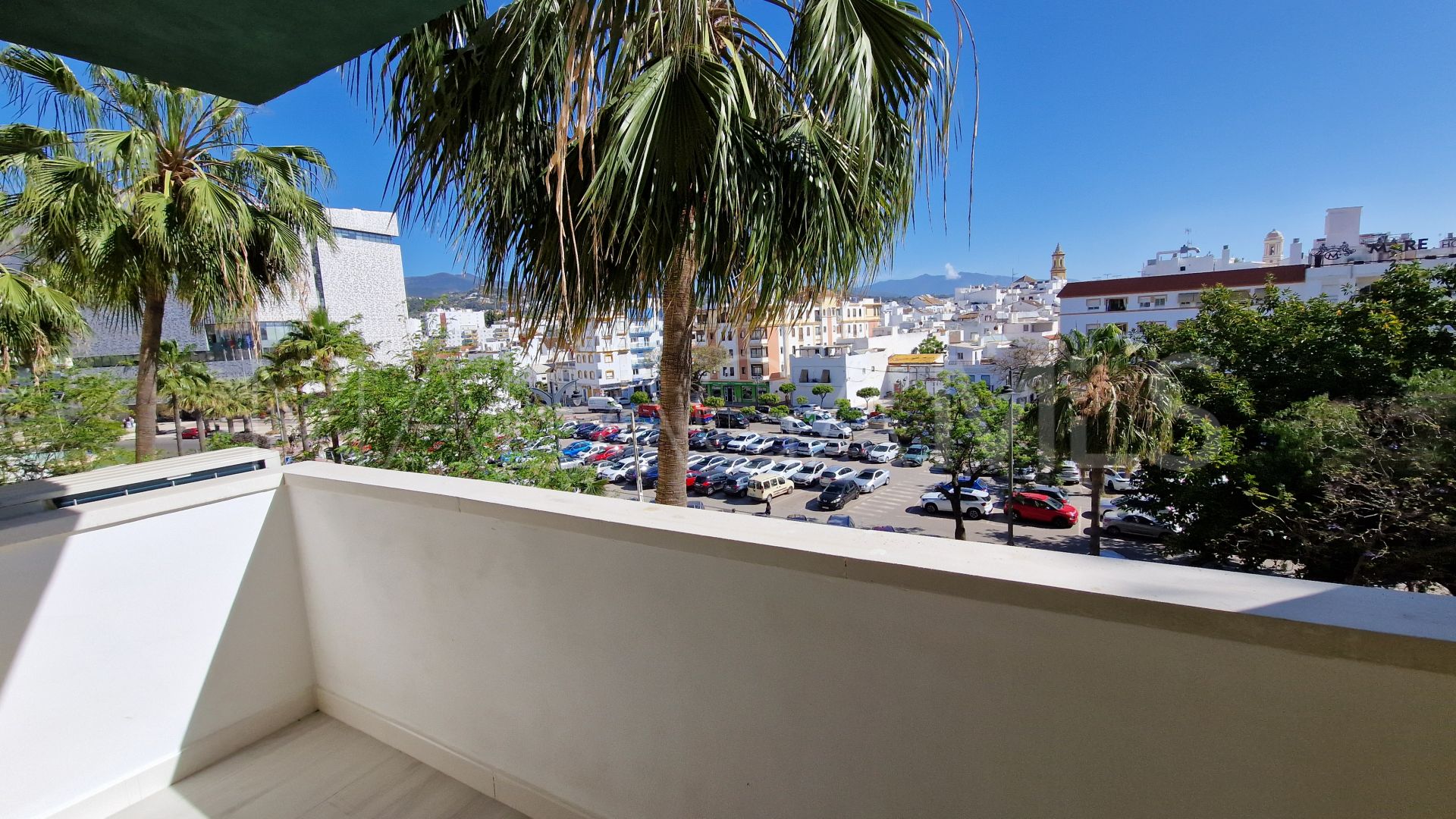 Apartment for sale in Estepona Centre