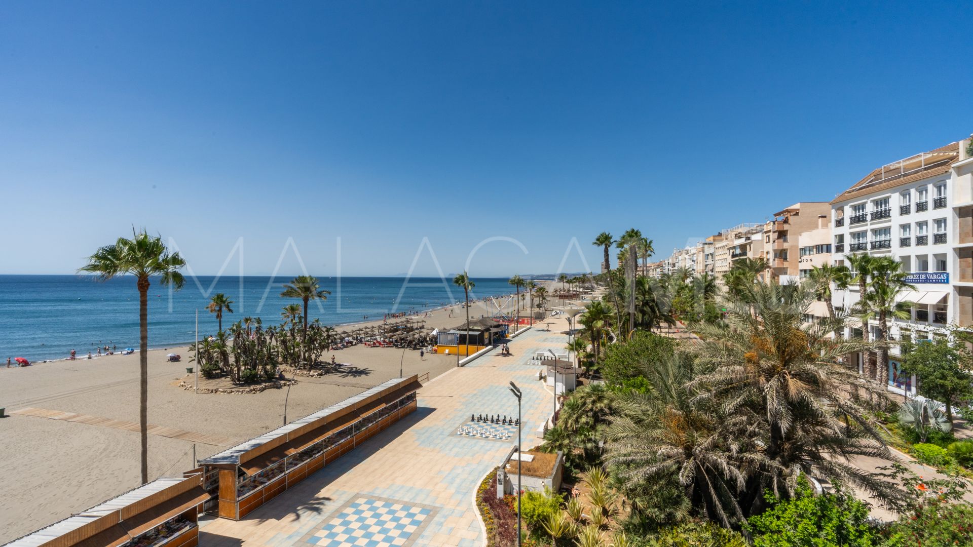 Buy apartamento in Estepona Centro de 6 bedrooms