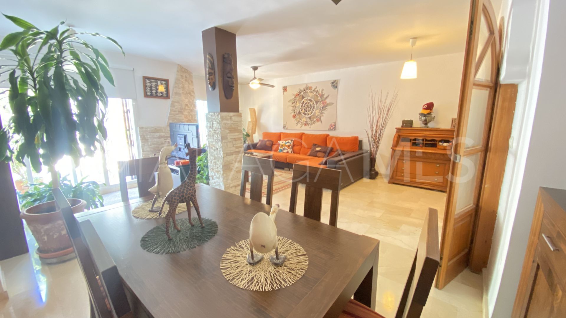 Maison de ville for sale in Estepona Ville