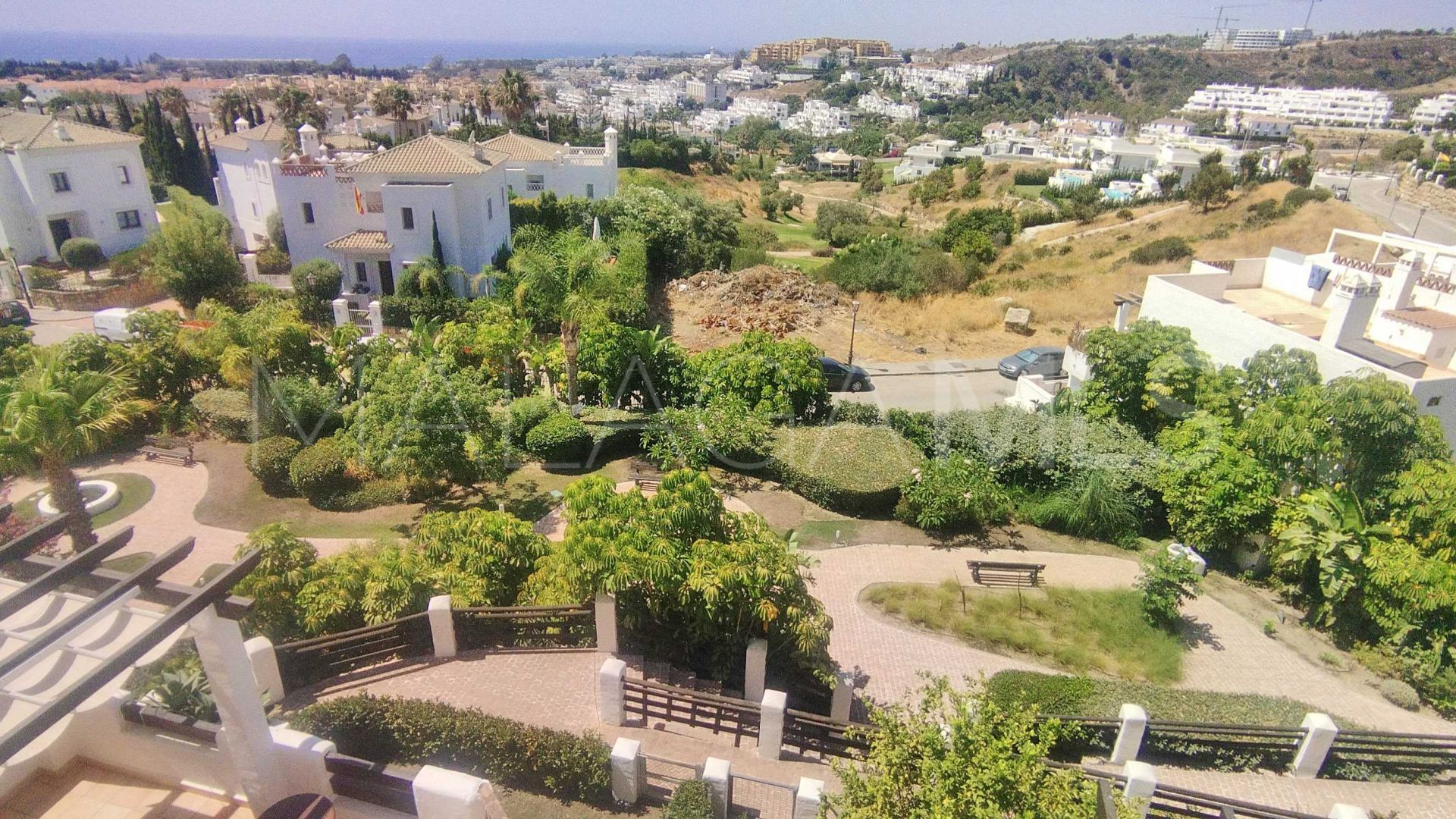 Duplex penthouse for sale in La Resina Golf