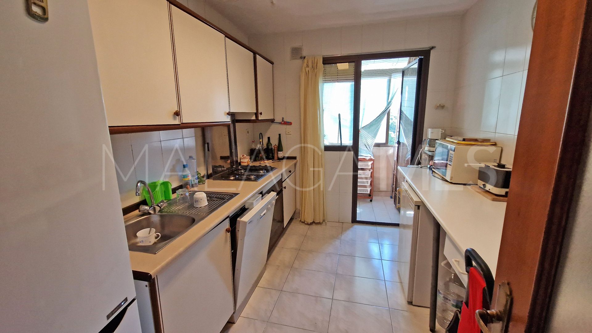 Estepona Centro, apartamento for sale with 4 bedrooms