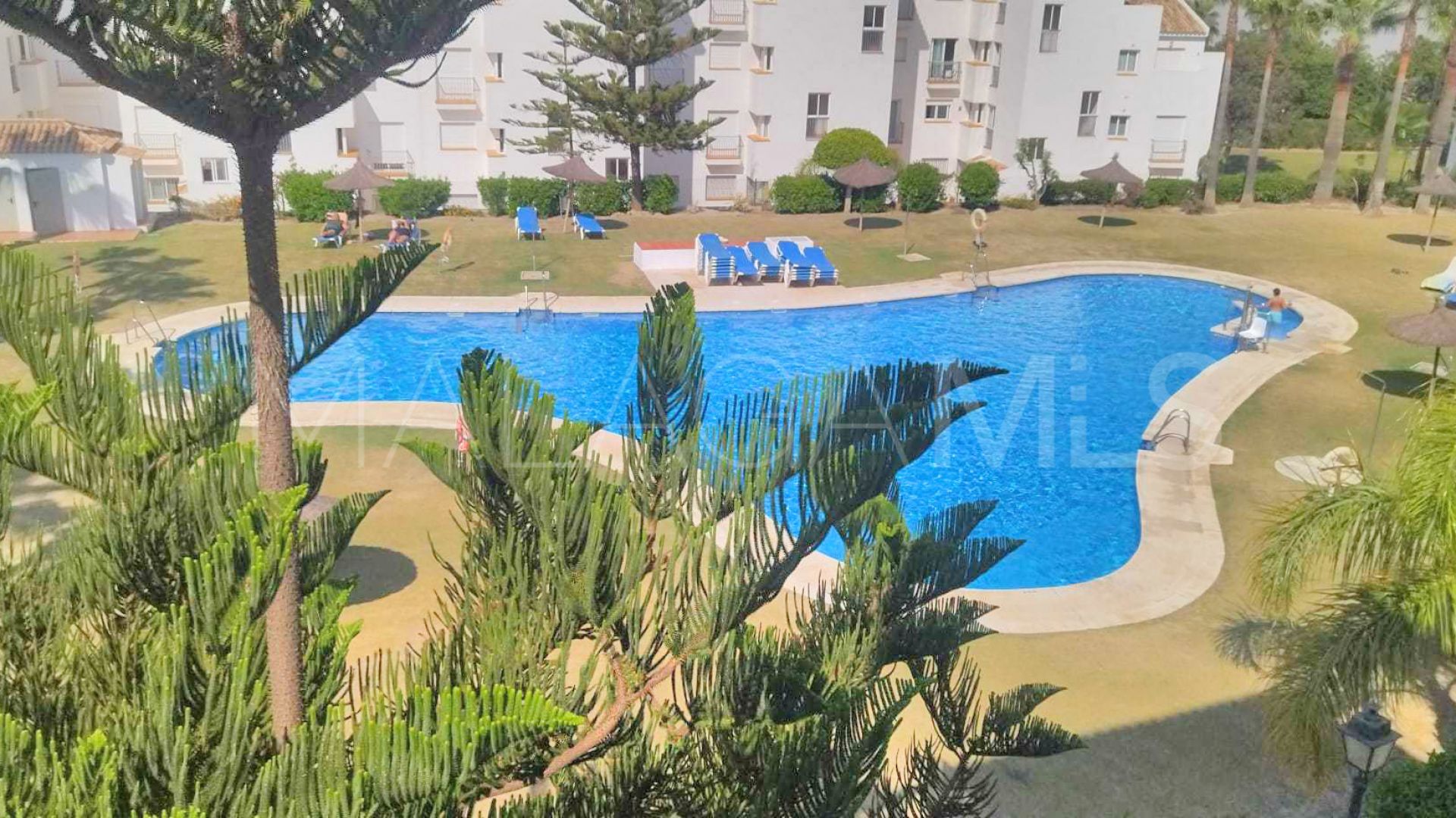 Flat for sale in La Duquesa Golf