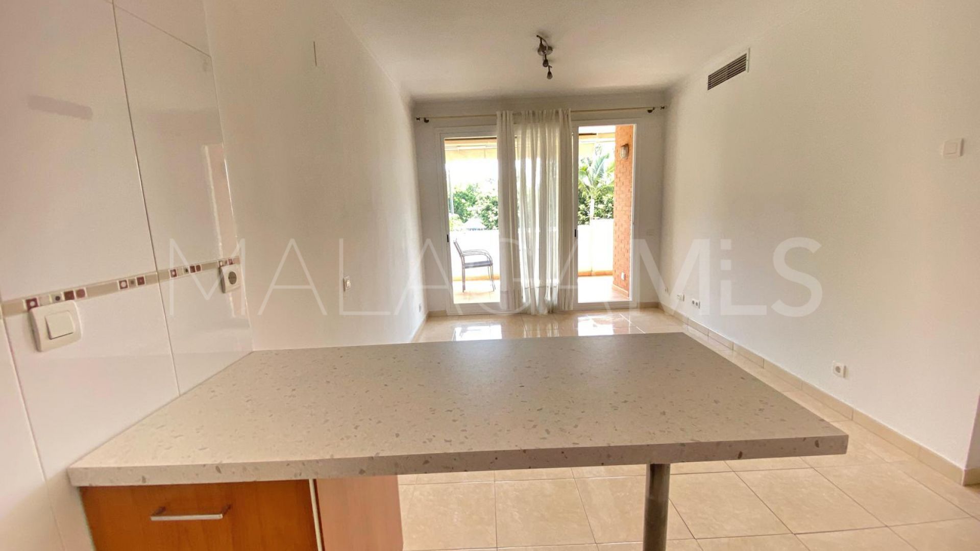 Buy apartamento in Estepona Centro de 1 bedroom