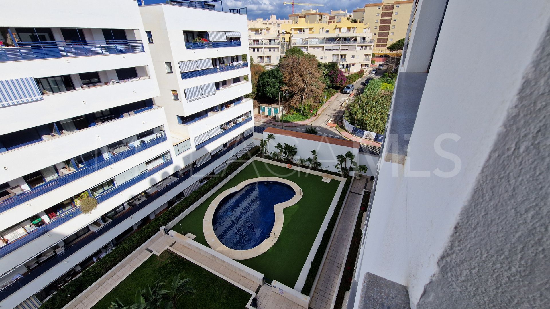 Estepona Puerto, atico duplex a la venta