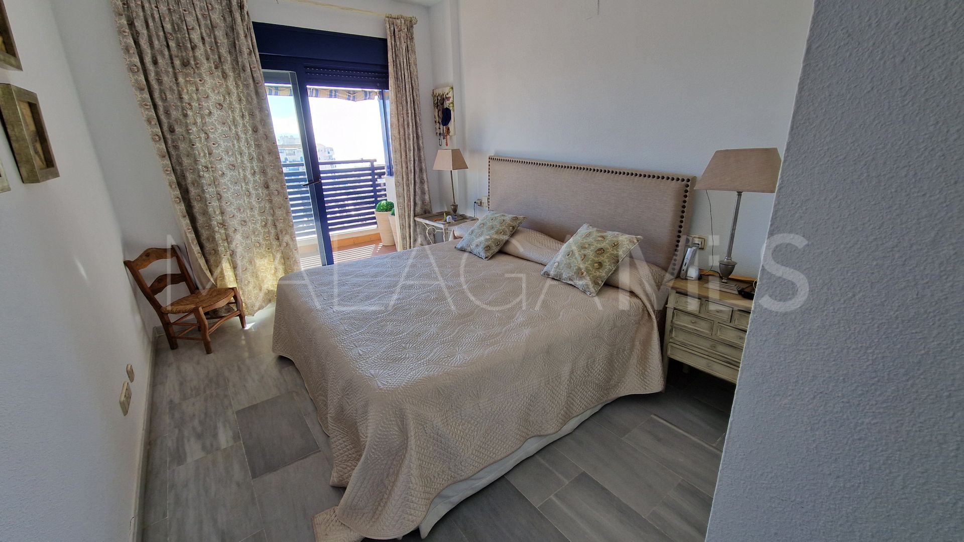 Estepona Puerto, atico duplex a la venta