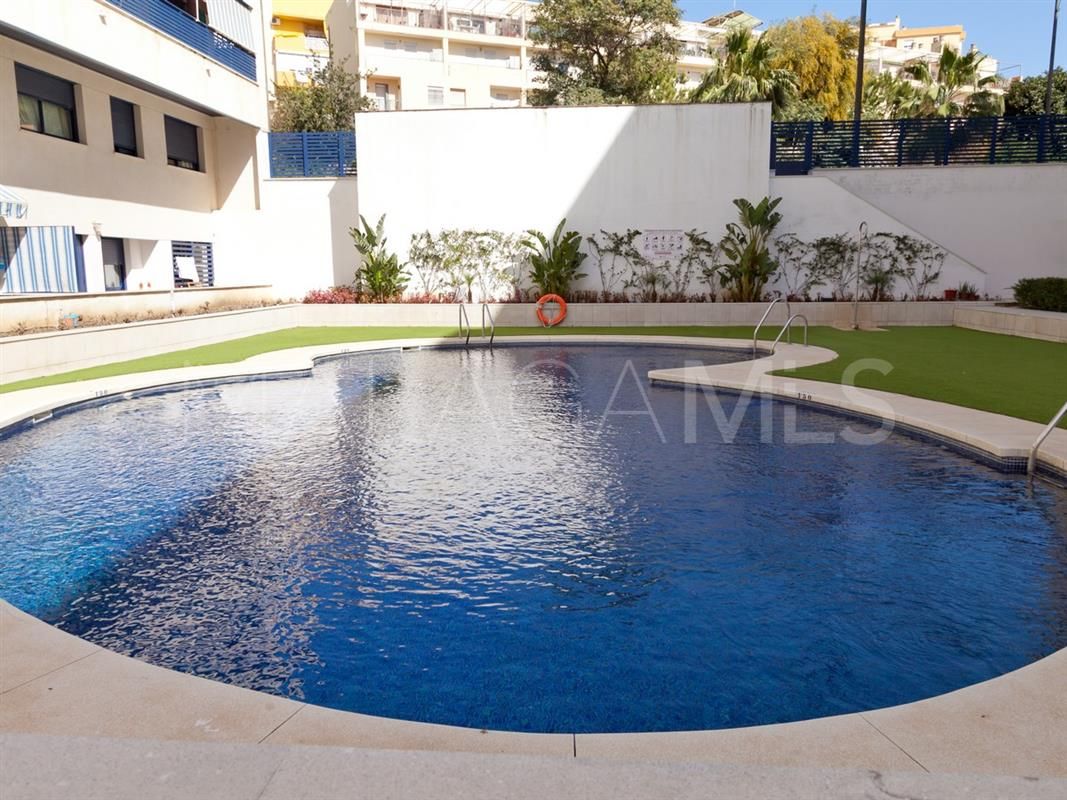 Duplex penthouse for sale in Estepona Puerto