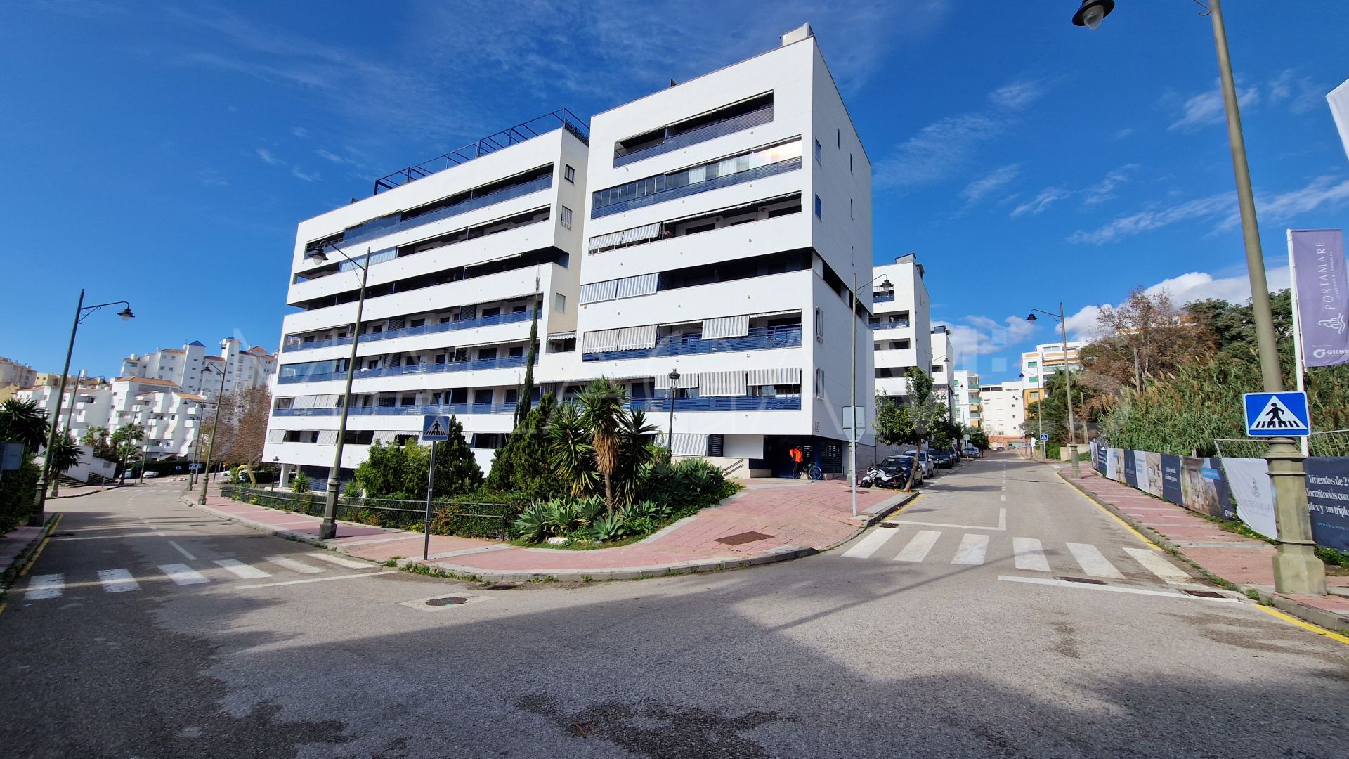 Estepona Puerto, atico duplex a la venta