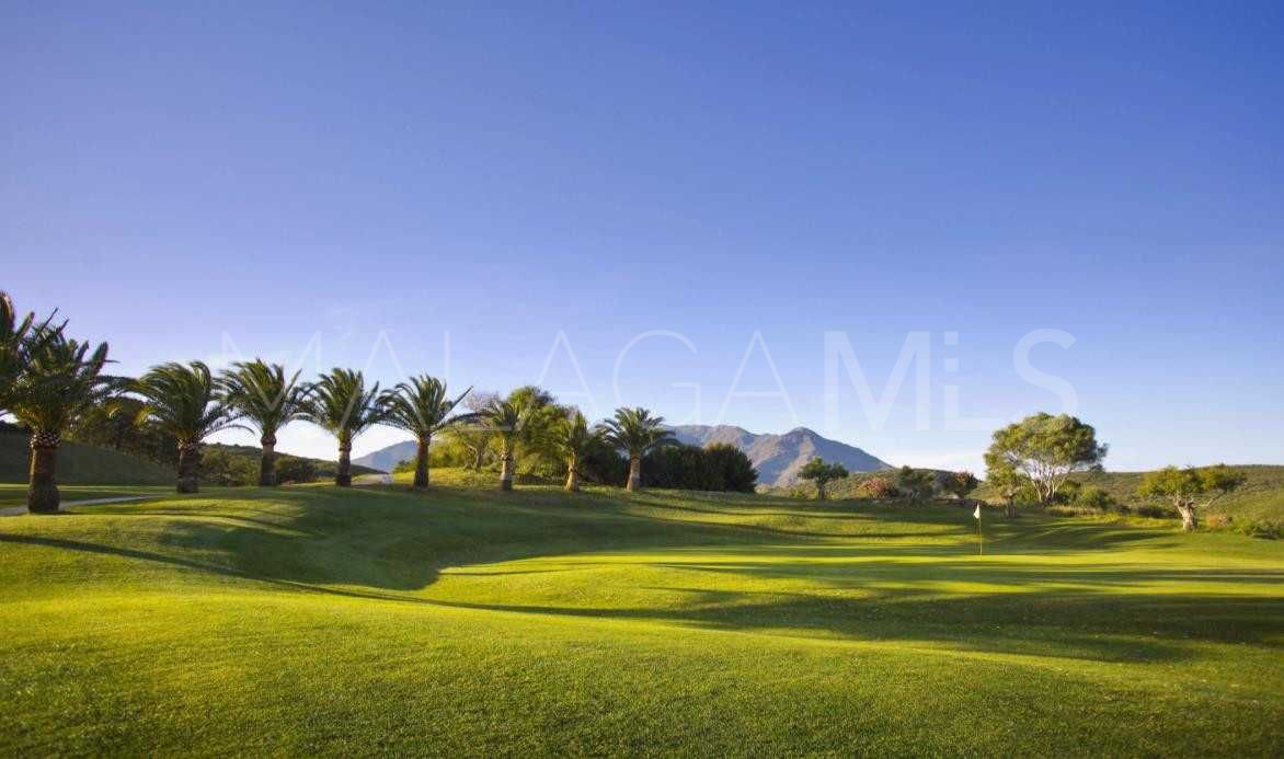 Maison de ville for sale in Estepona Golf